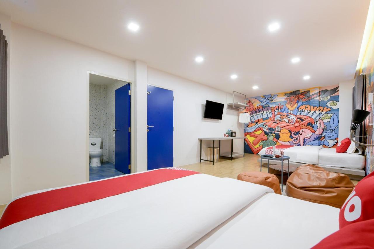 The Pattaya Story Poshtel Hotell Exteriör bild